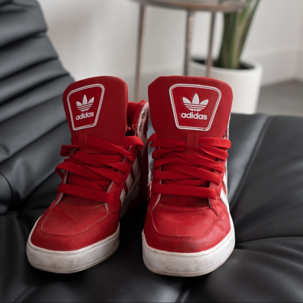 Adidas High Top Red & White Sneakers Pre-owned Size US 5